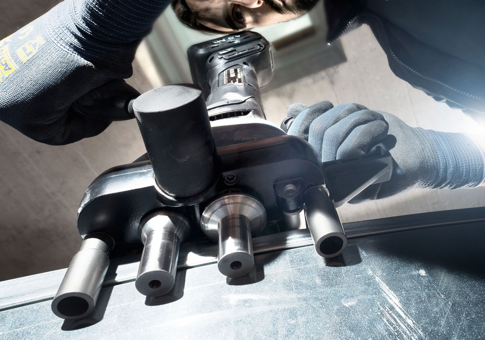 Seam Locker and Power Fastener for the HVAC-R industry