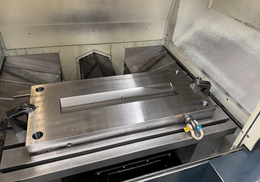Moss Products Paul 18 years later Makino machine CNC center Die cast