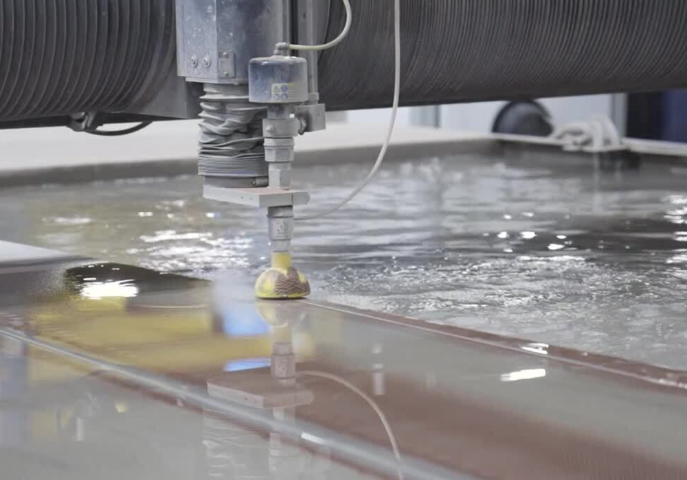 Metal-Fabrication-OMAX-ThyssenKrupp-Aerospace-water-jet-cutting