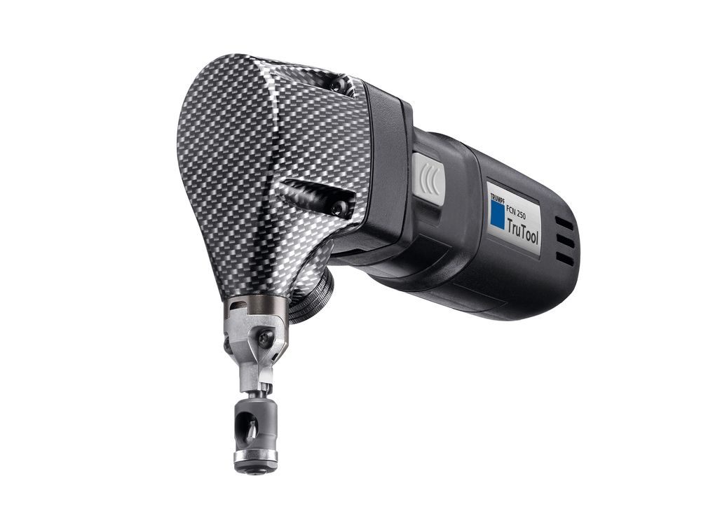 You can cut components with a material thickness of up to 2.5 millimetres with the TruTool FCN 250 Fiber Composite Nibbler.