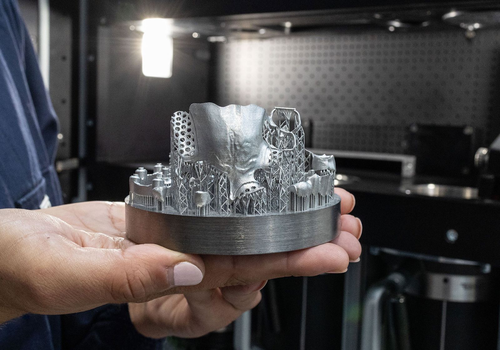 The new TRUMPF TruPrint 1000 introduced at Formnext 2022