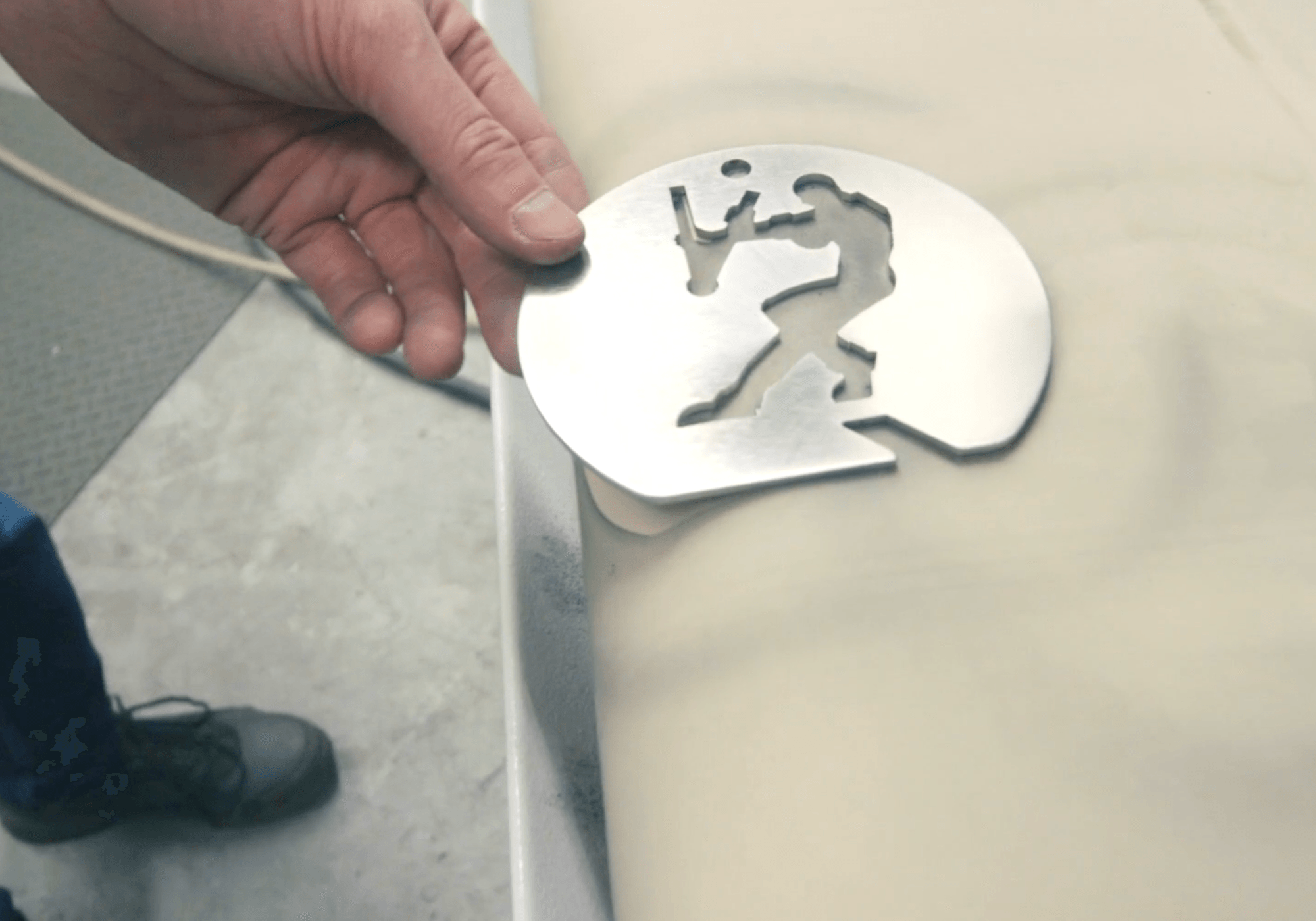 Timesavers metal grinding machines provide a high quality, beautiful finish. You can work with various types of metal.