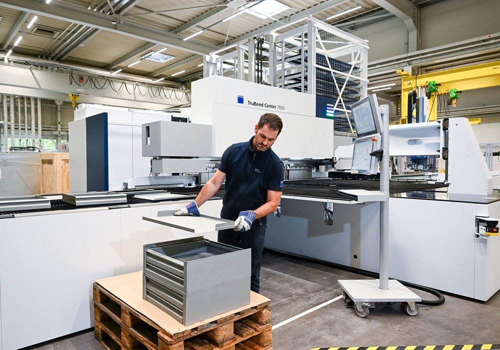 TRUMPF-TruBend-Center-7030-Interlink-1